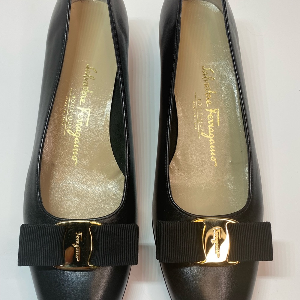 Salvatore Ferragamo Classic gorgeous shoes !